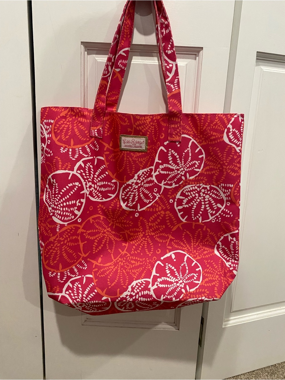 Lilly Pulitzer Hot Pink & Orange Sand Dollar Tote by Estée Lauder